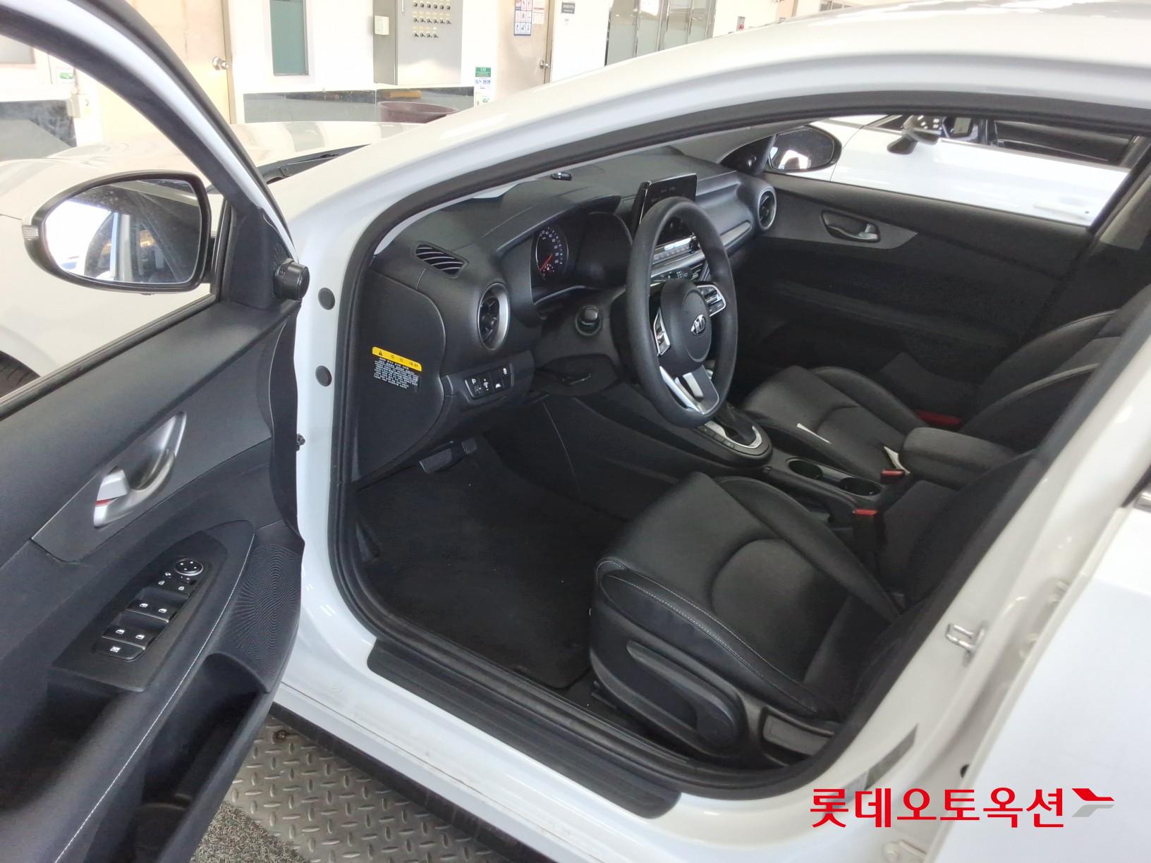 Kia K3 id 3476482 из Кореи 33