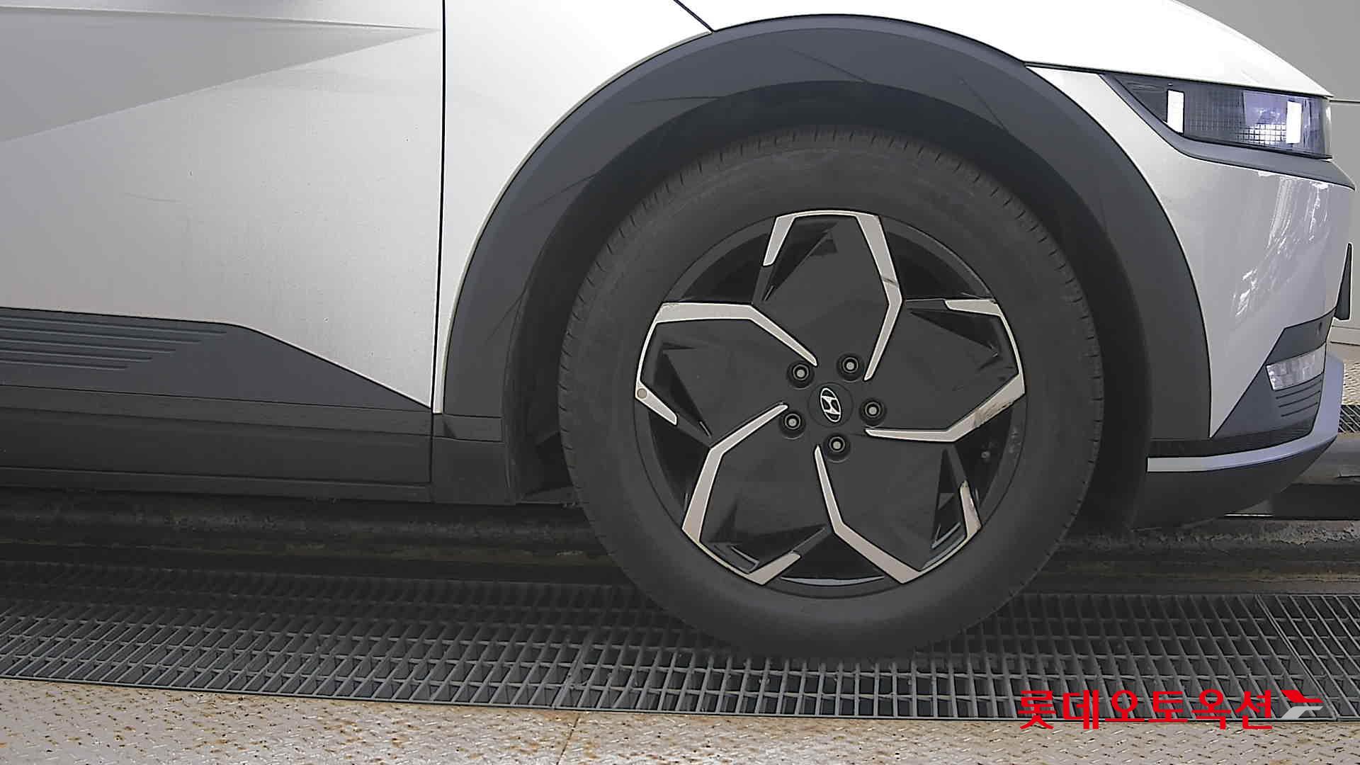 Hyundai IONIQ 5 id 3466812 из Кореи 23