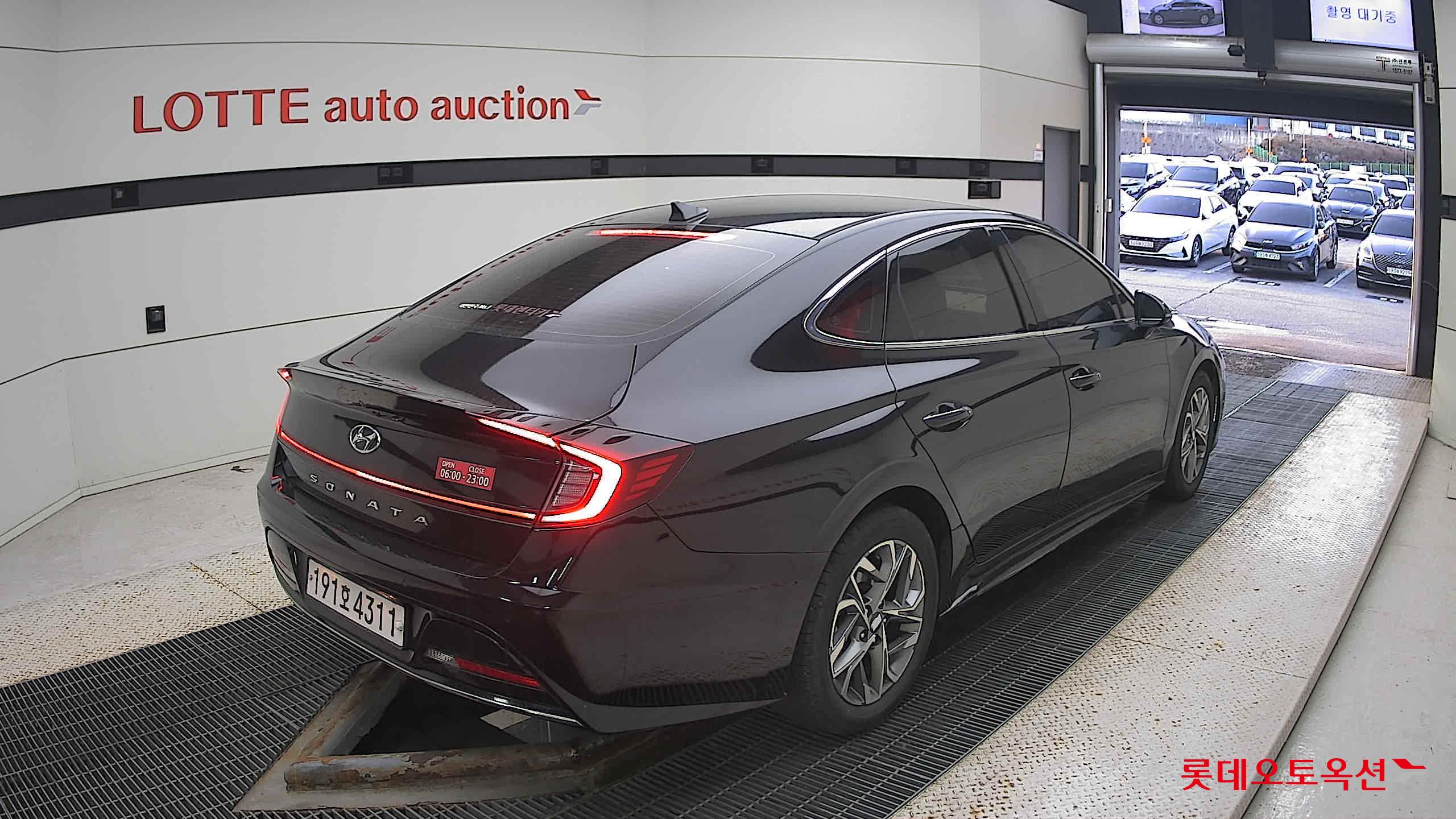 Hyundai Sonata 2022 Midnight Black Pearl из Кореи, фото 4