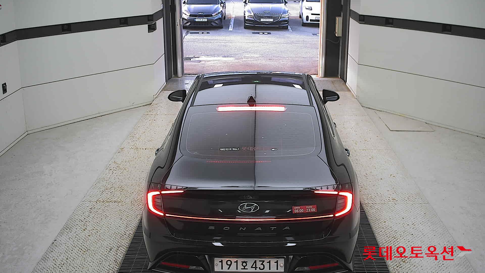 Hyundai Sonata 2022 Midnight Black Pearl из Кореи, фото 5