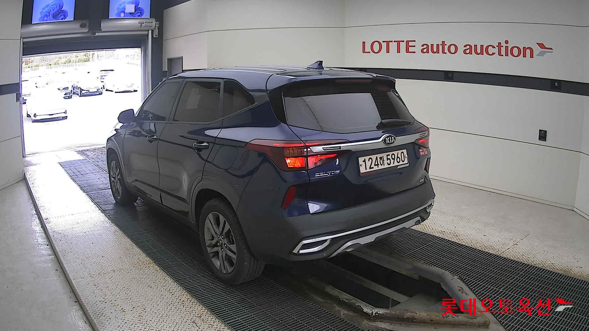 Kia Seltos 2022 Dark Ocean Blue из Кореи, фото 6