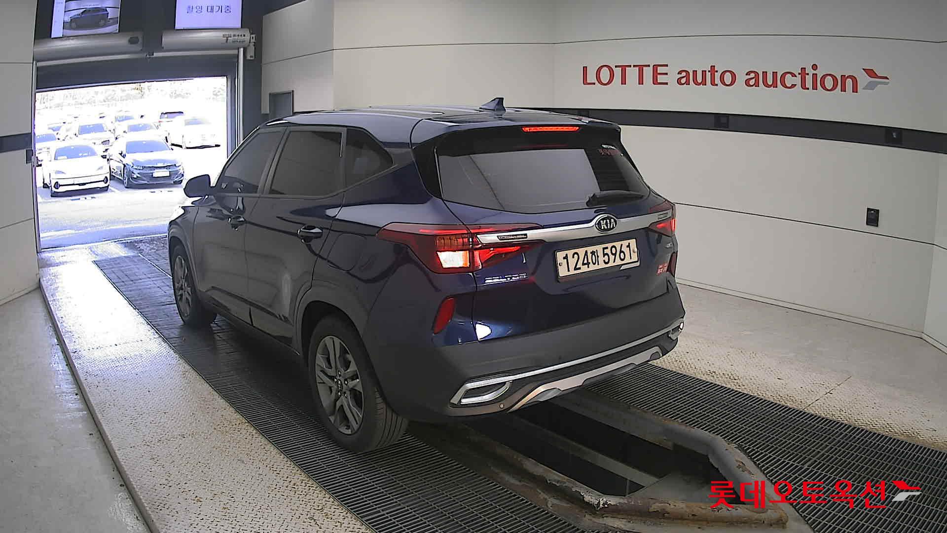 Kia Seltos 2022 Dark Ocean Blue из Кореи, фото 6