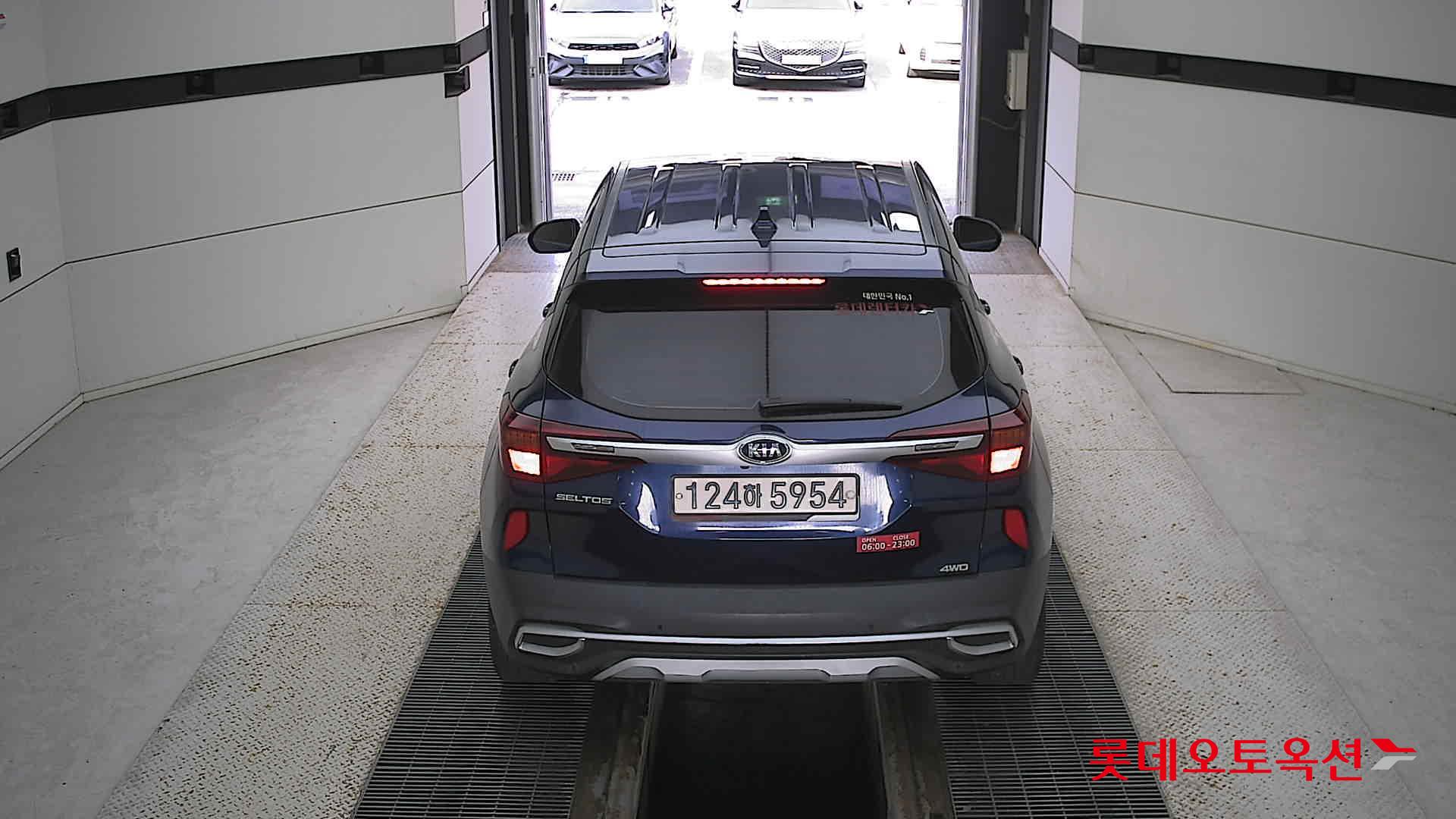 Kia Seltos 2022 Dark Ocean Blue из Кореи, фото 5