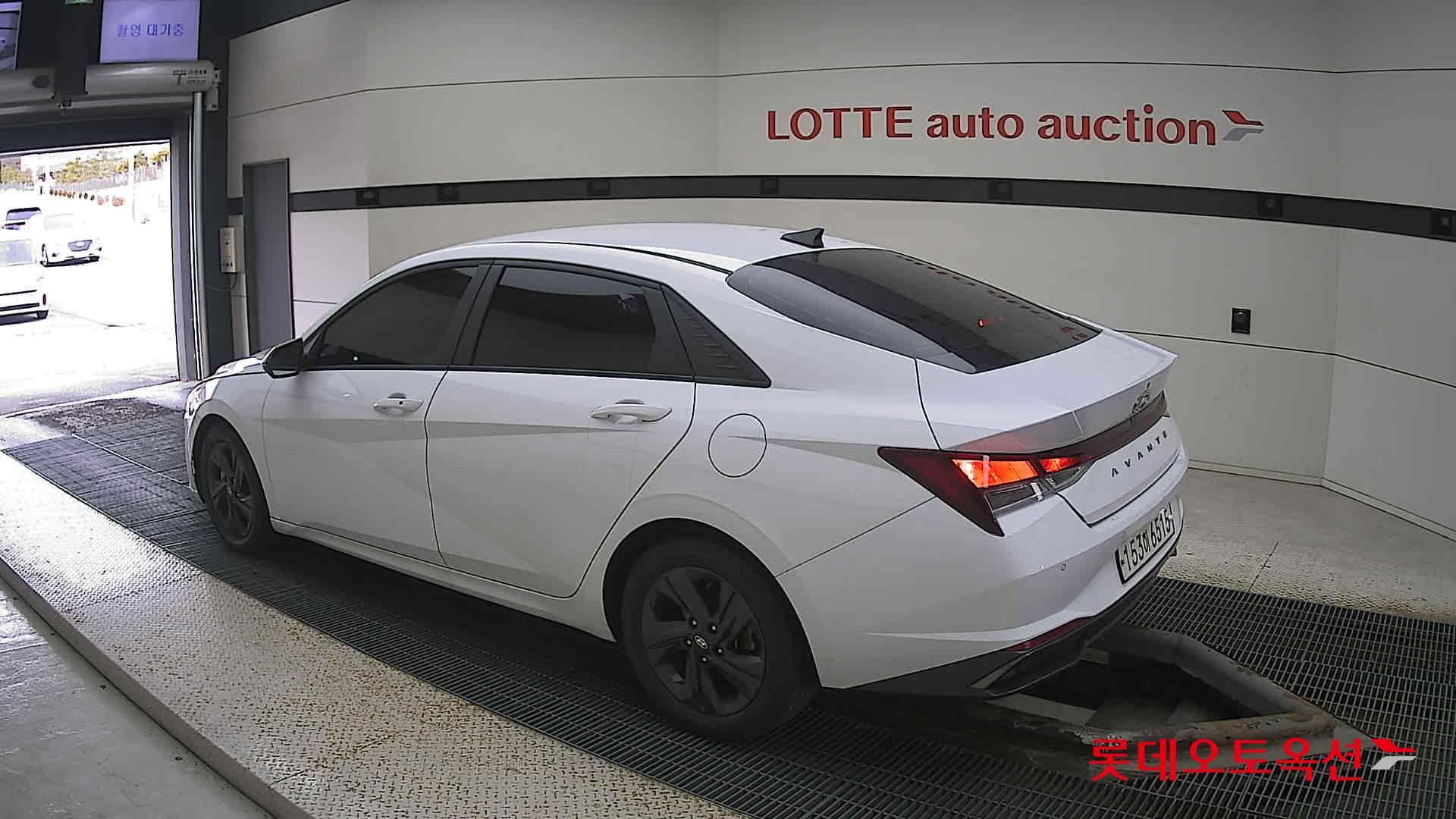 Hyundai Avante Hybrid id 3436587 из Кореи 10