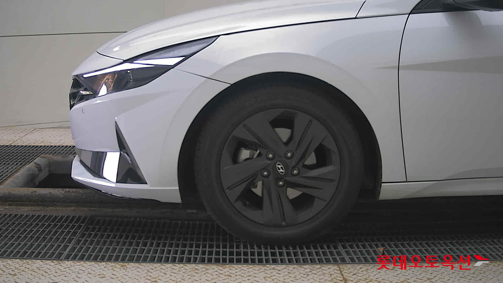 Hyundai Avante Hybrid id 3436587 из Кореи 21