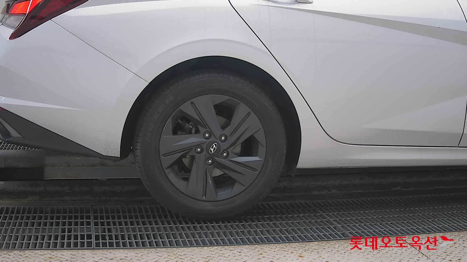 Hyundai Avante Hybrid id 3436587 из Кореи 24