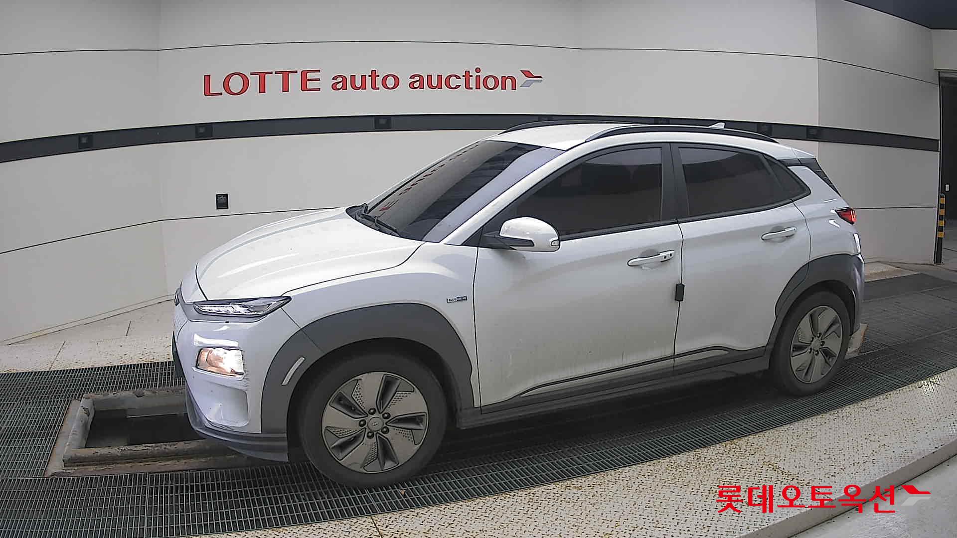 Hyundai KONA Electric id 3436625 из Кореи 12