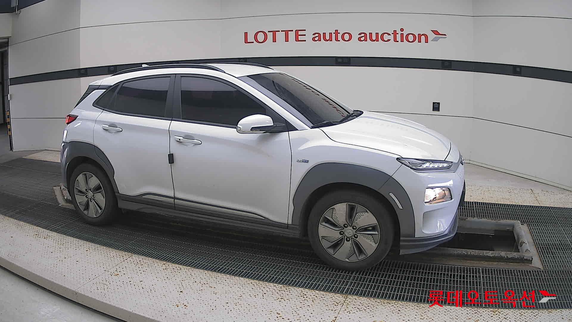 Hyundai KONA Electric id 3436625 из Кореи 17