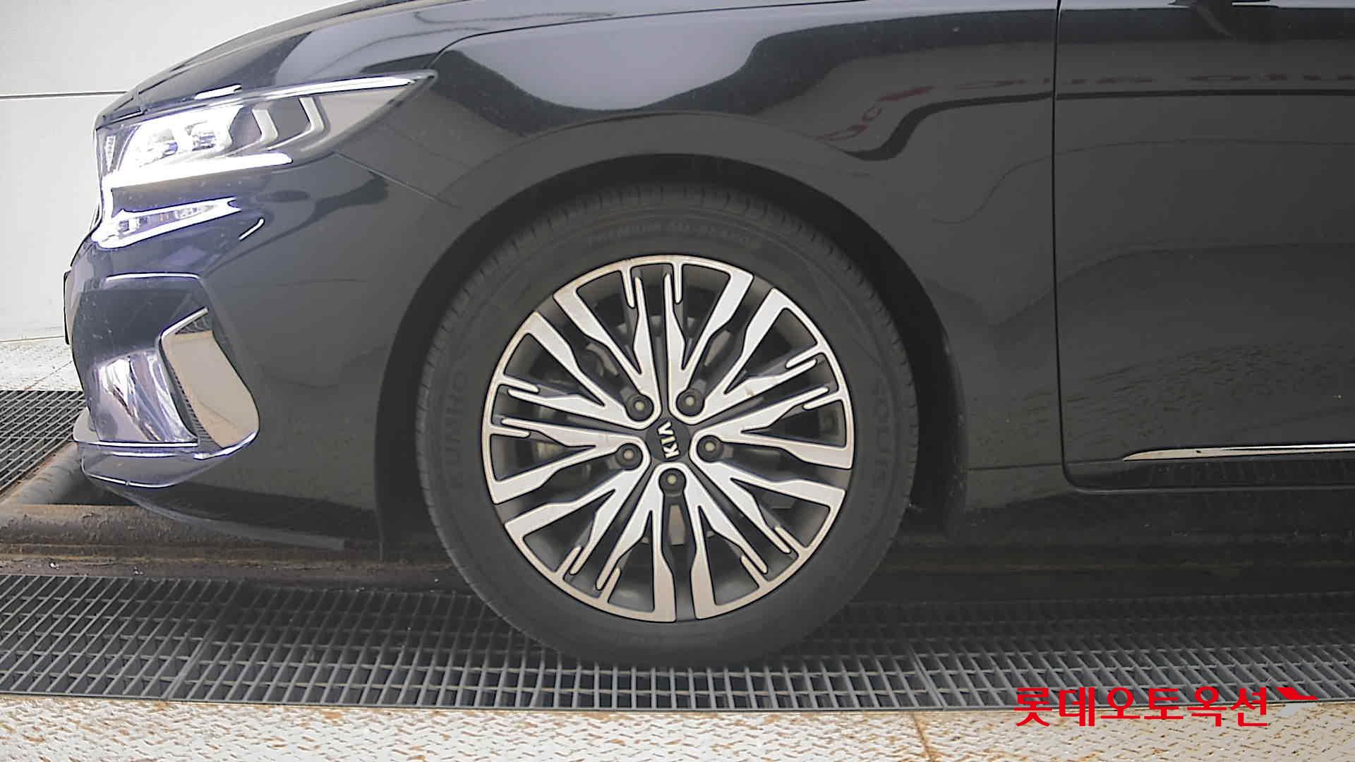 Kia K7 id 3466795 из Кореи 21