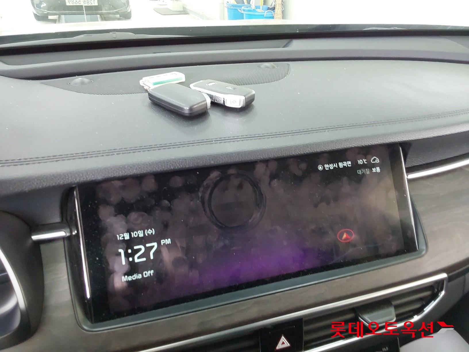 Kia K7 id 3466795 из Кореи 31