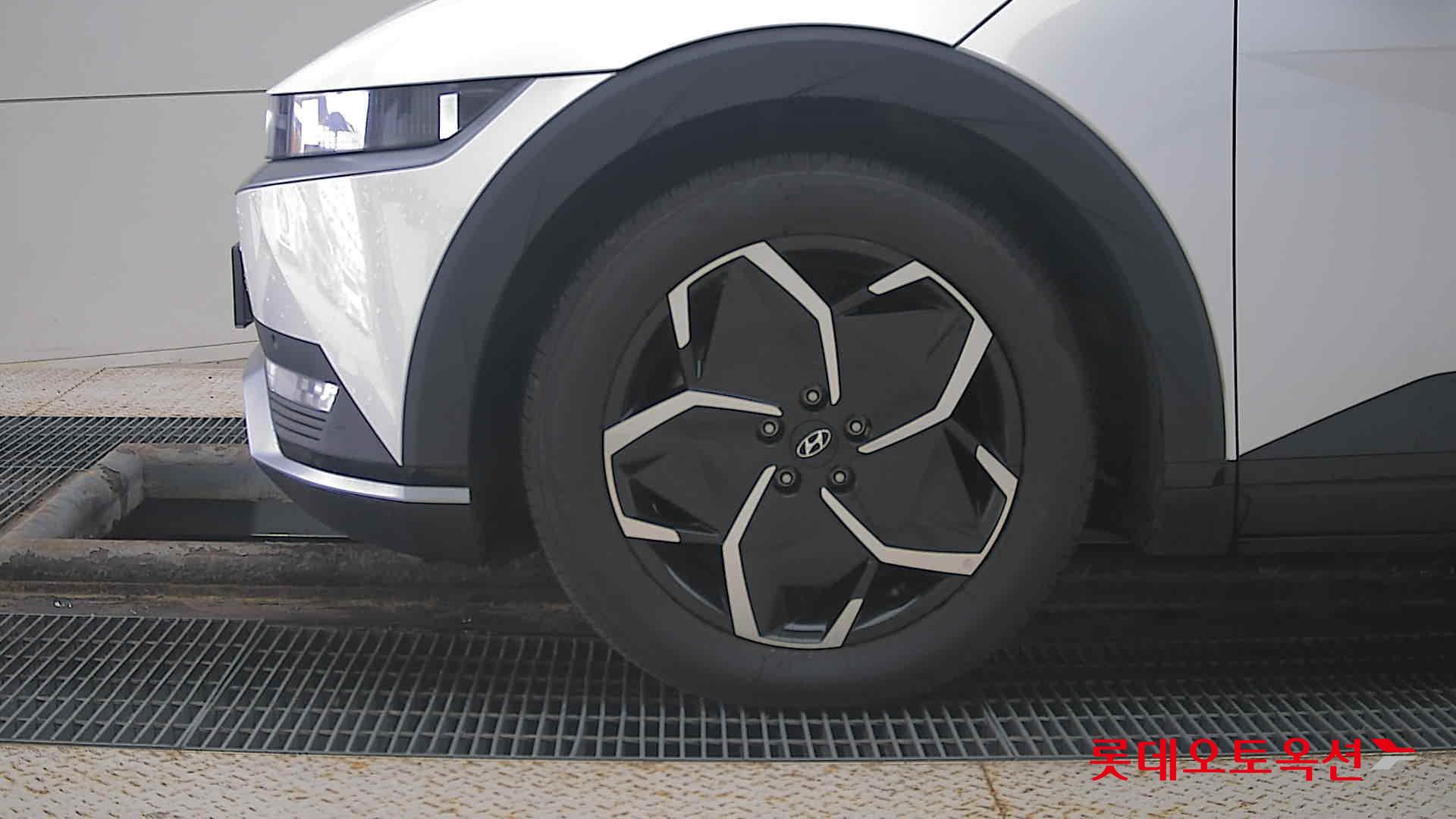 Hyundai IONIQ 5 id 3471610 из Кореи 21