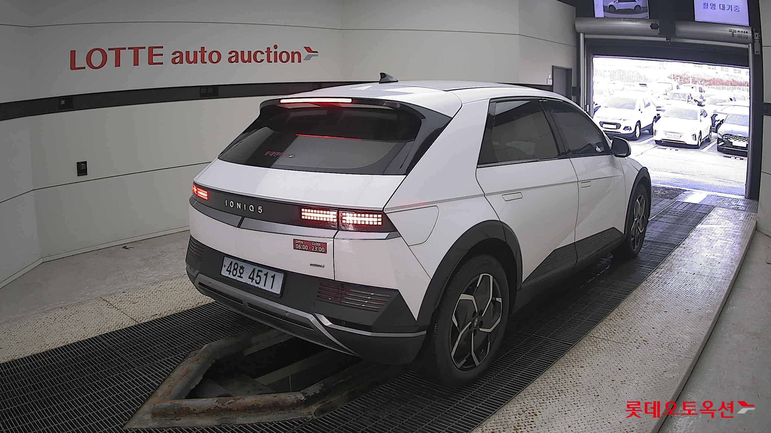 Hyundai IONIQ 5 2022 Atlas White из Кореи, фото 4