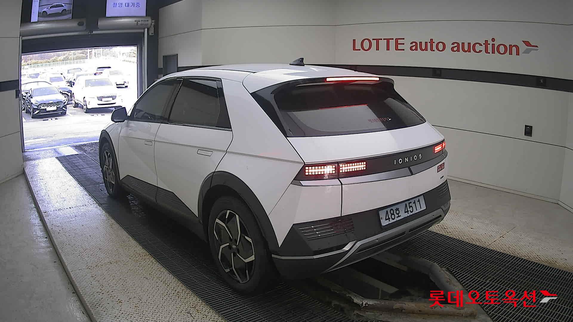 Hyundai IONIQ 5 2022 Atlas White из Кореи, фото 6