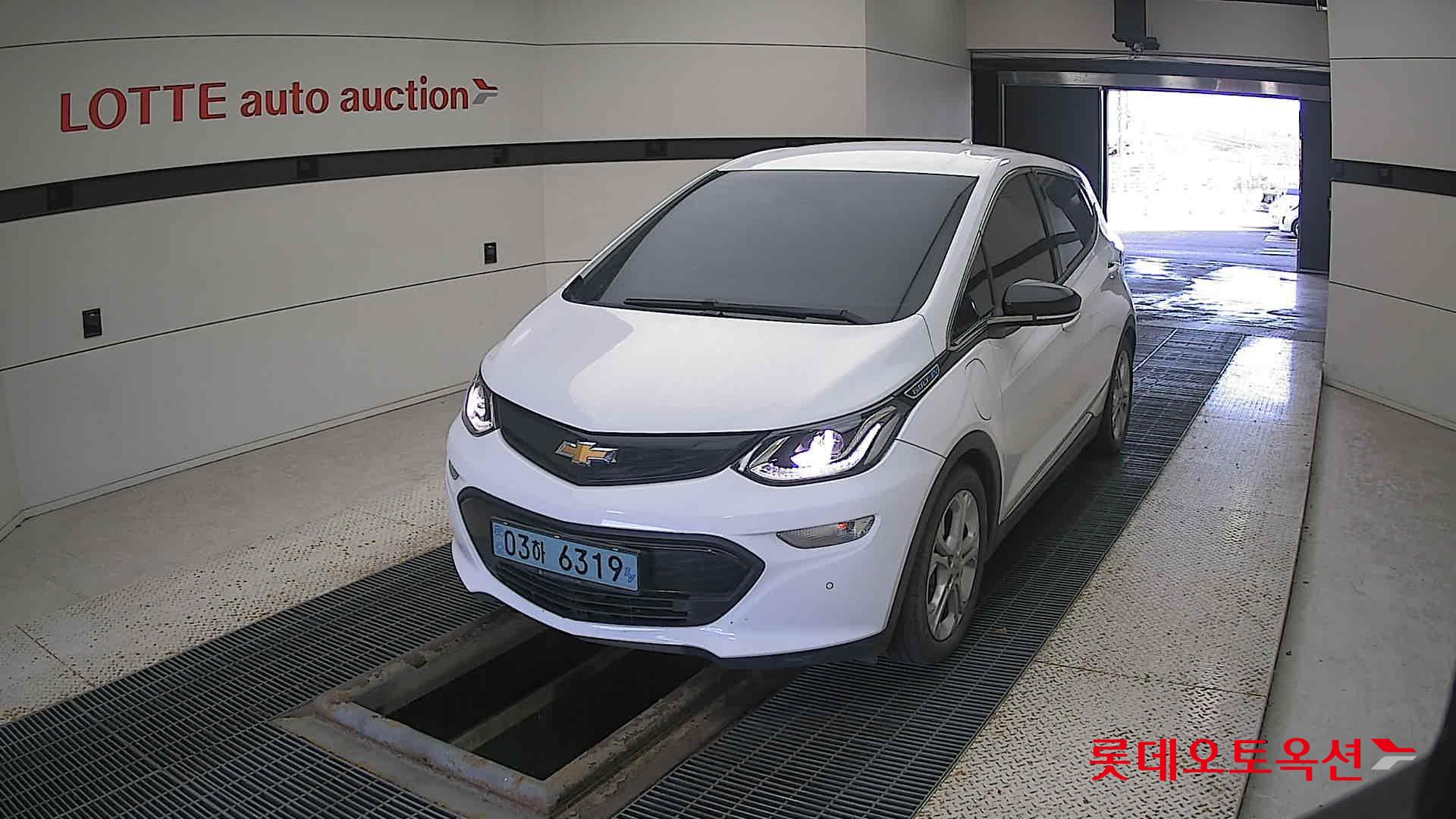 Korea G M Bolt (EV) 2019 Pure White из Кореи