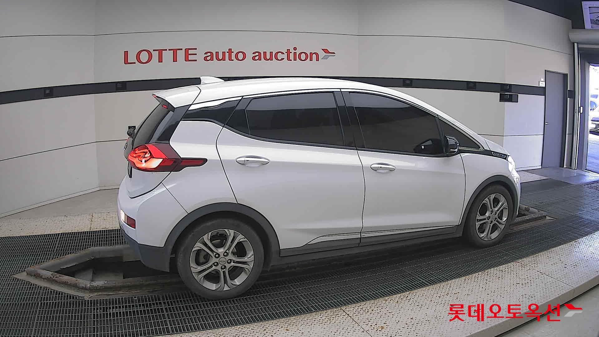 Korea G M Bolt (EV) id 3446774 из Кореи 18