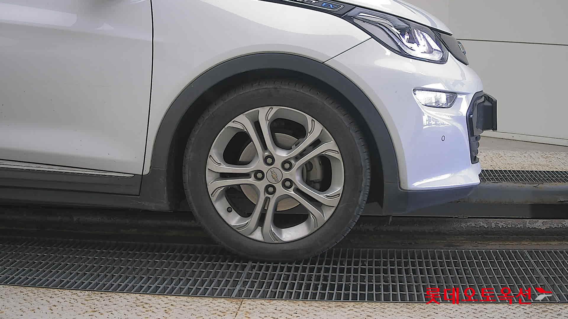 Korea G M Bolt (EV) id 3446774 из Кореи 23