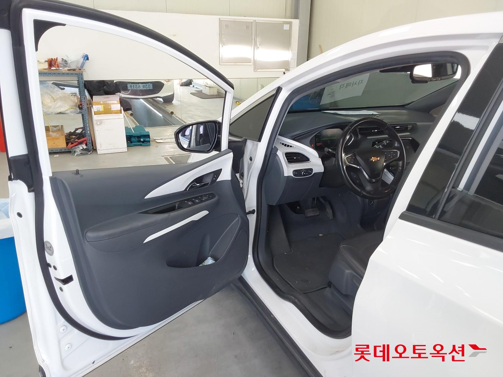 Korea G M Bolt (EV) id 3446774 из Кореи 34