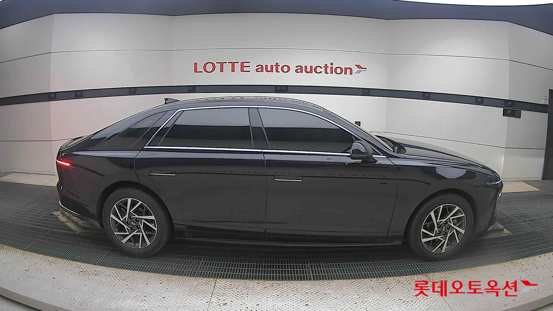 Hyundai Grandeur Hybrid 2024 Abyss Black Pearl из Кореи, фото 3