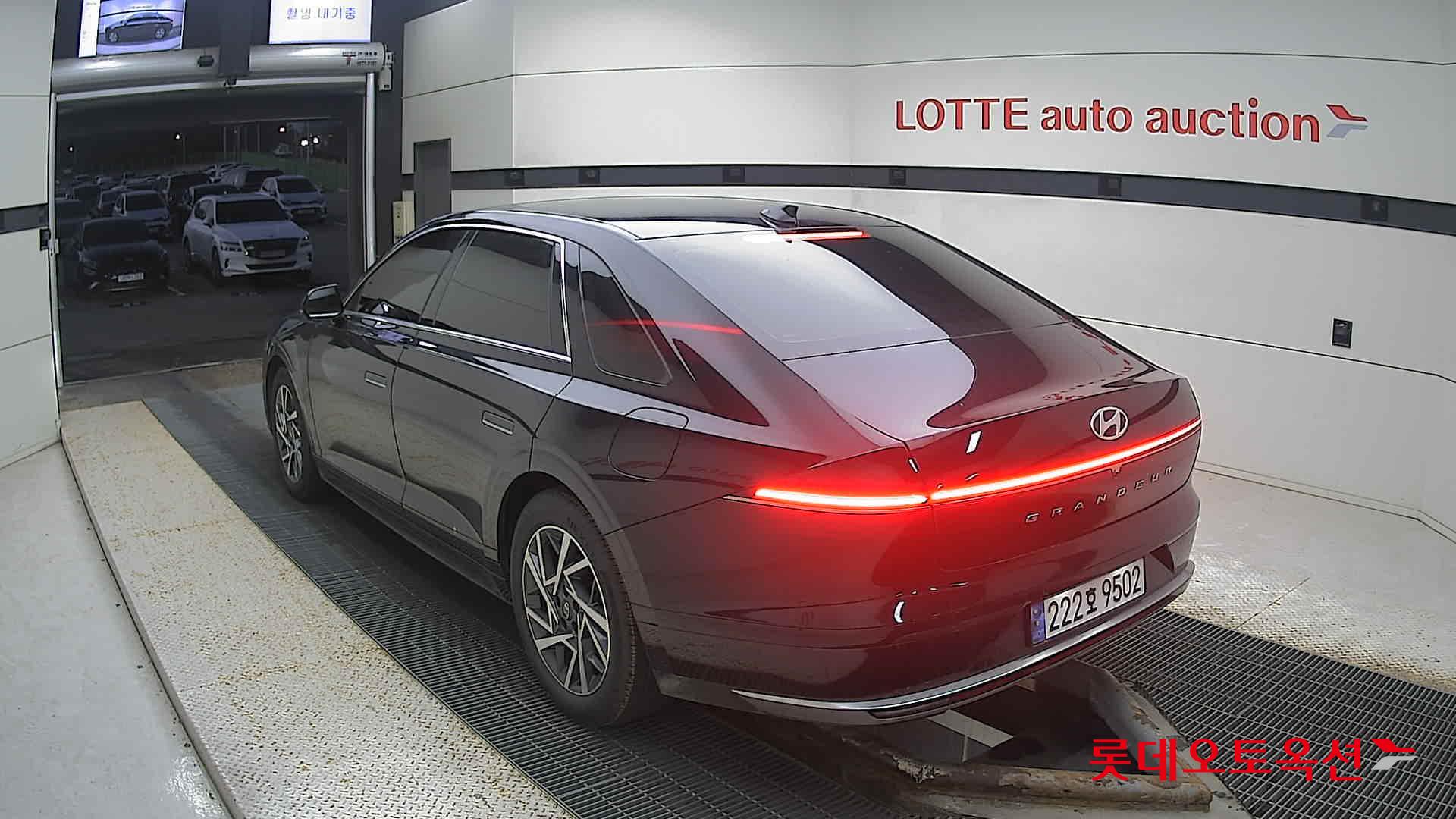 Hyundai Grandeur Hybrid 2024 Abyss Black Pearl из Кореи, фото 6