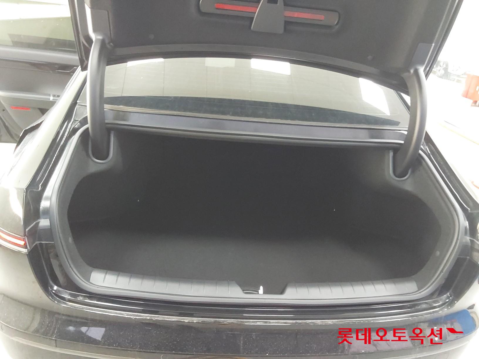 Hyundai Grandeur Hybrid id 3471627 из Кореи 37