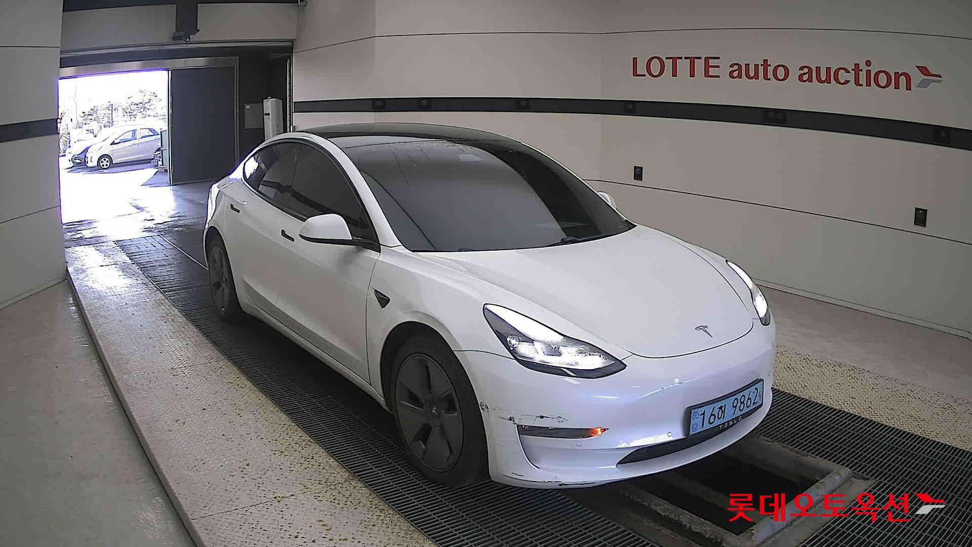 Tesla Model 3 Long Range 2021 Pearl White Multi-coat из Кореи, фото 2