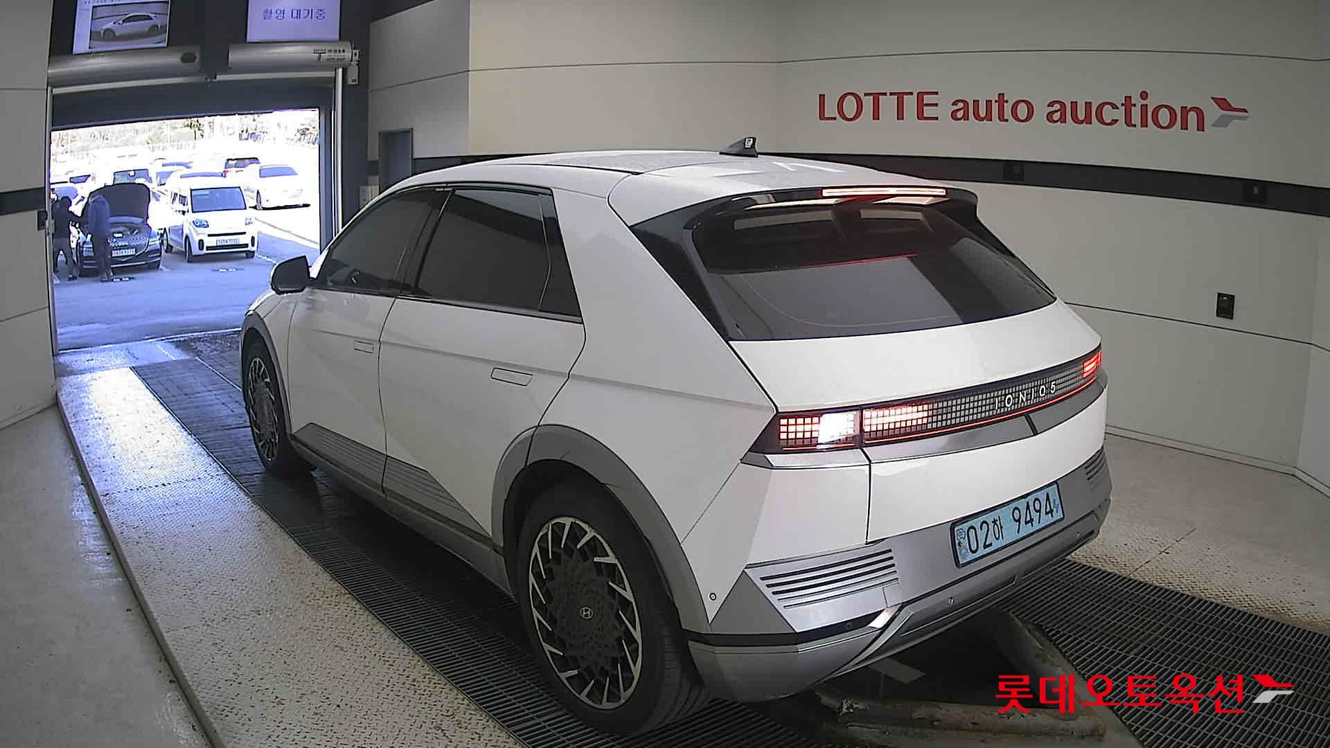 Hyundai IONIQ 5 2022 Atlas White из Кореи, фото 6