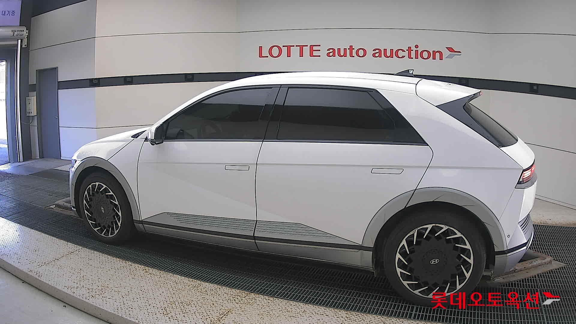 Hyundai IONIQ 5 id 3446700 из Кореи 11