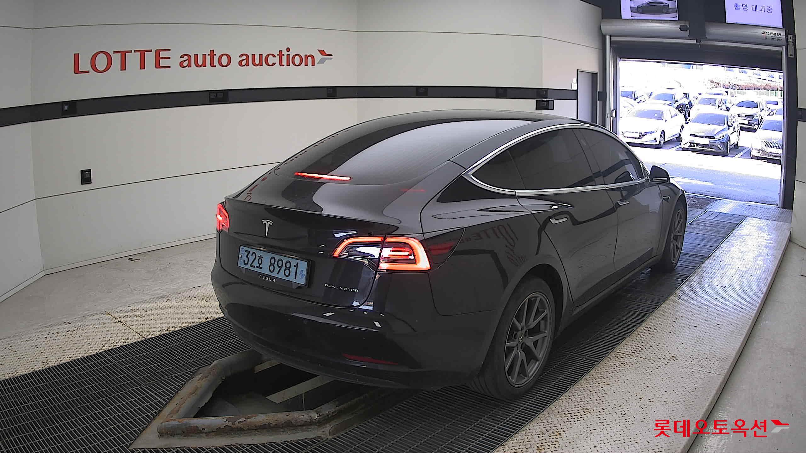 Tesla Model 3 Standard Range Plus RWD 2020 Solidblack из Кореи, фото 4