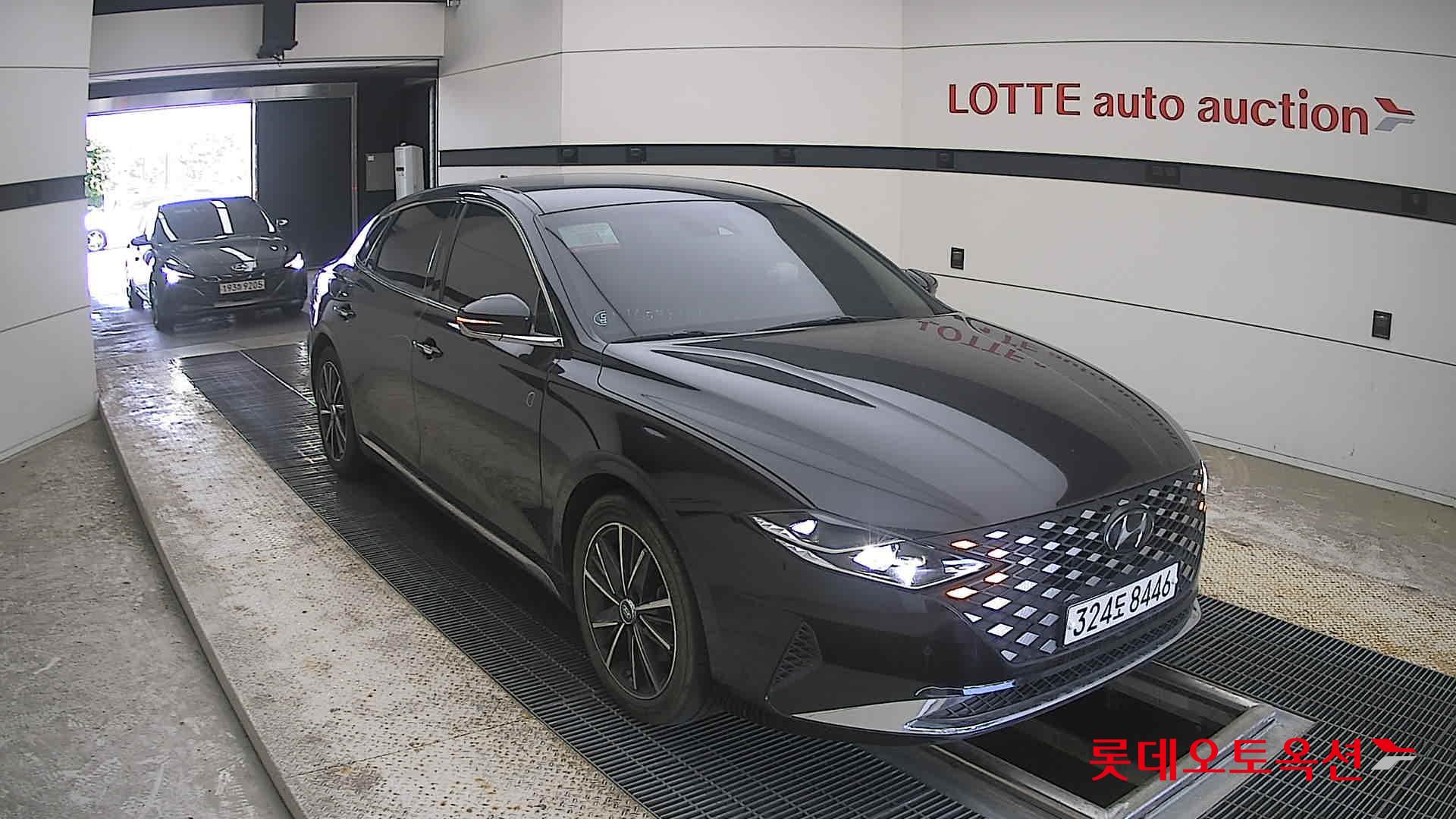 2022 - hyundai grandeur