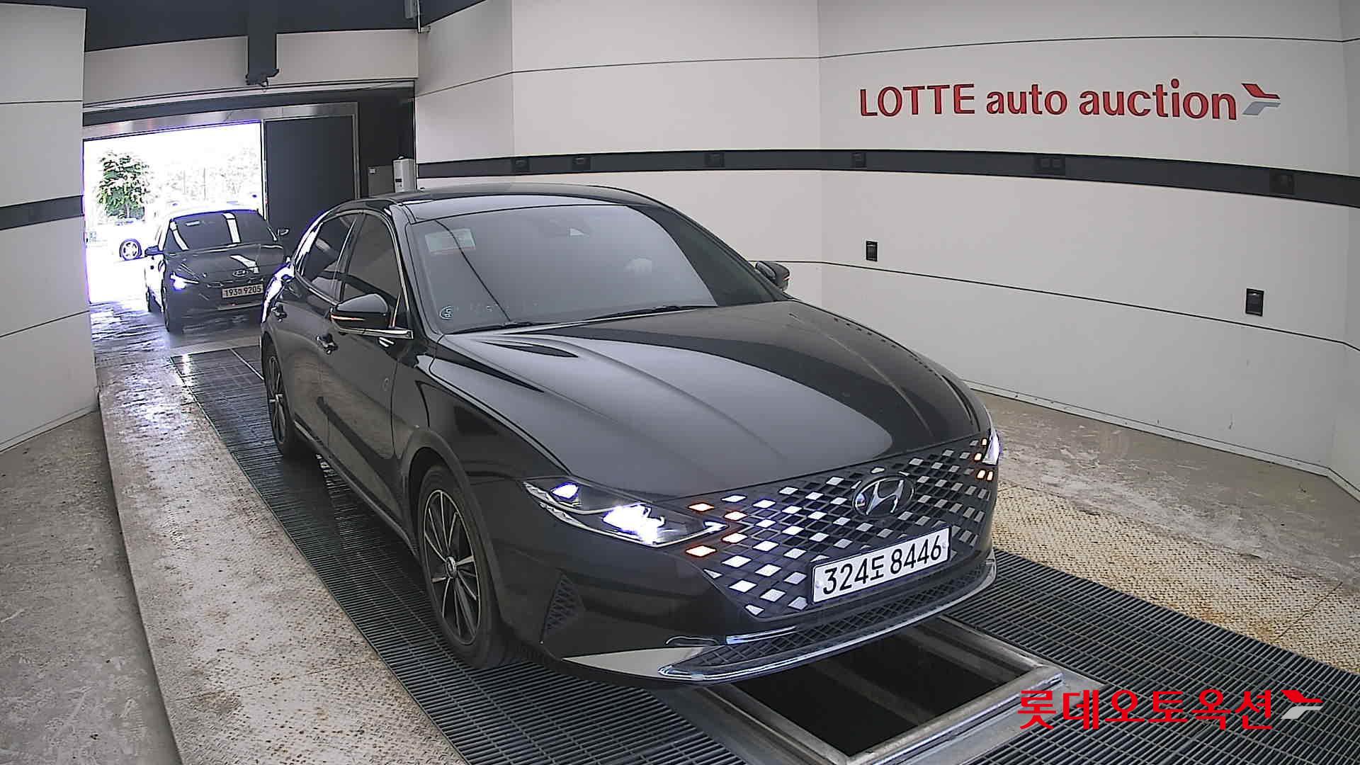 2022 - hyundai grandeur
