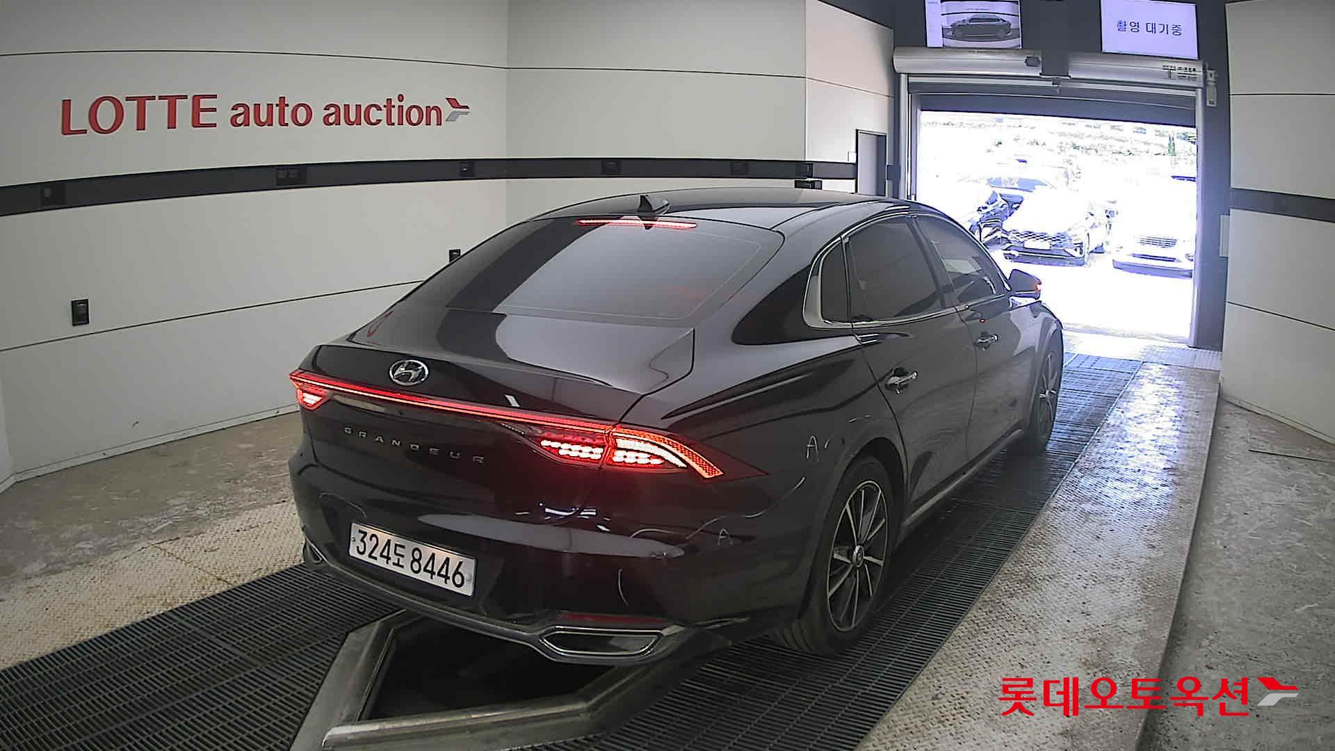2022 - hyundai grandeur