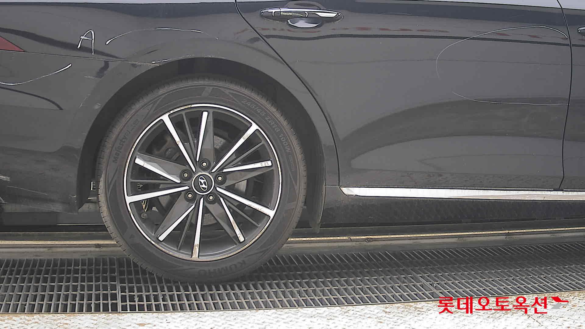 2022 - hyundai grandeur