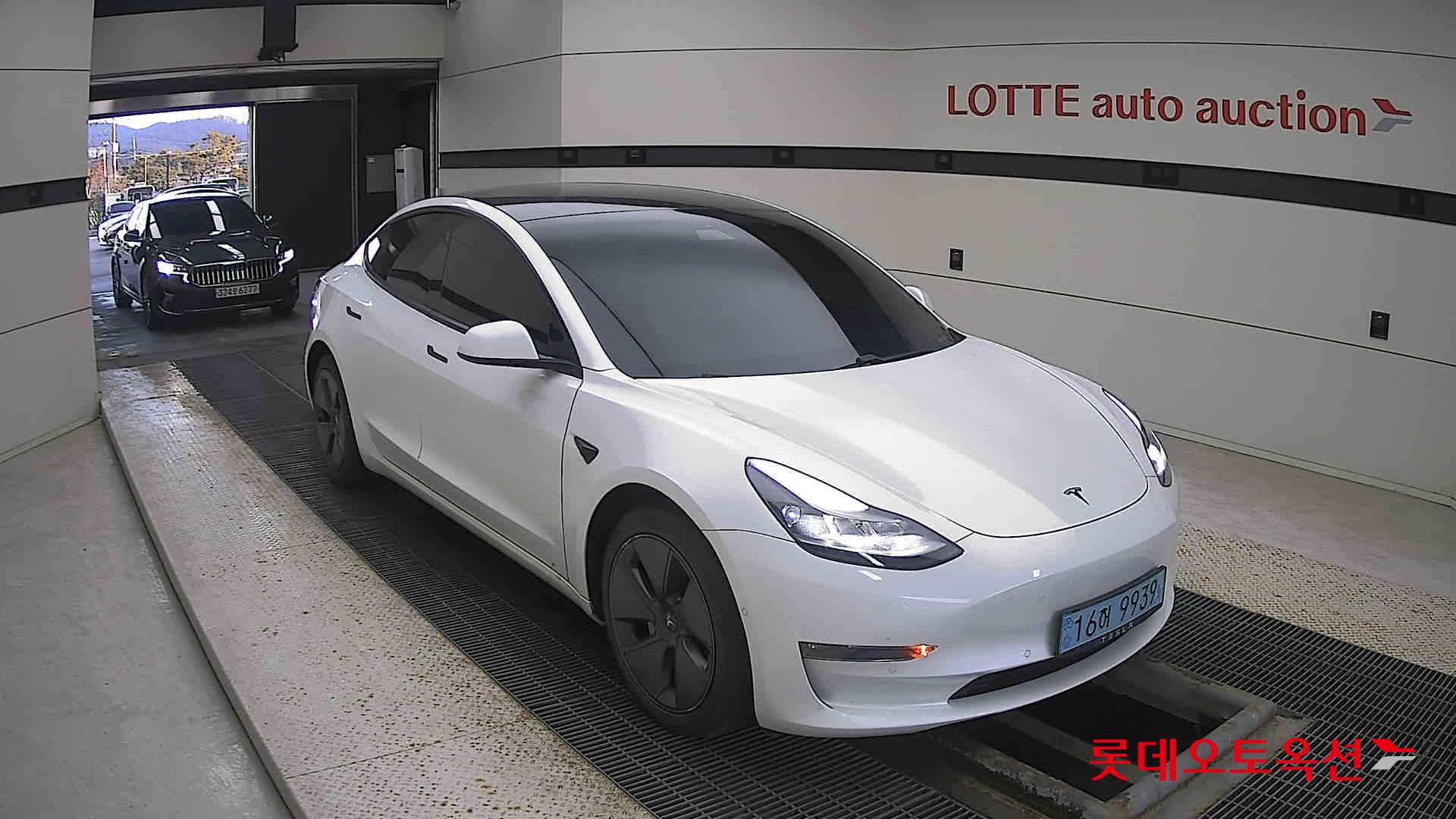 Tesla Model 3 Long Range 2021 Pearl White Multi-coat из Кореи, фото 2