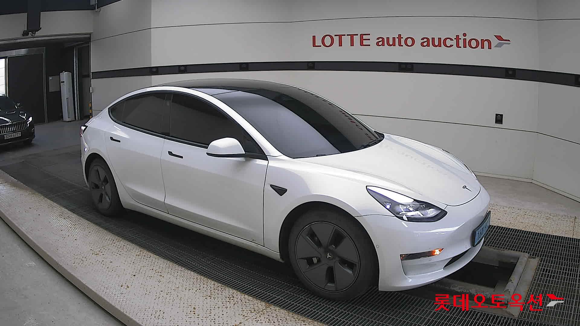 Tesla Model 3 Long Range id 3446782 из Кореи 16