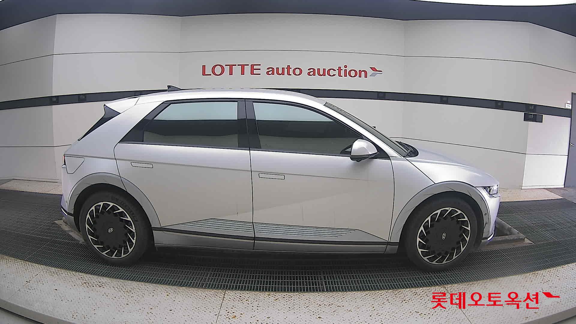 Hyundai IONIQ 5 2022 Gravity Gold Mat из Кореи, фото 3