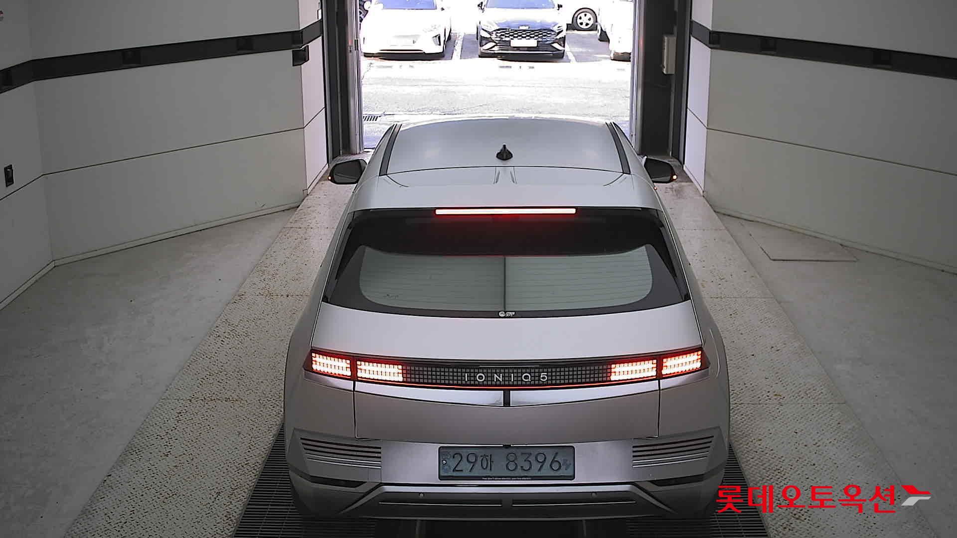 Hyundai IONIQ 5 2022 Gravity Gold Mat из Кореи, фото 5