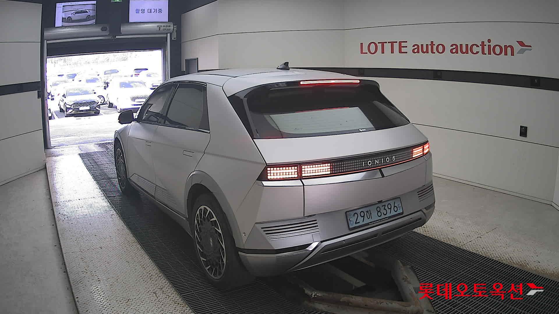 Hyundai IONIQ 5 id 3471655 из Кореи 9