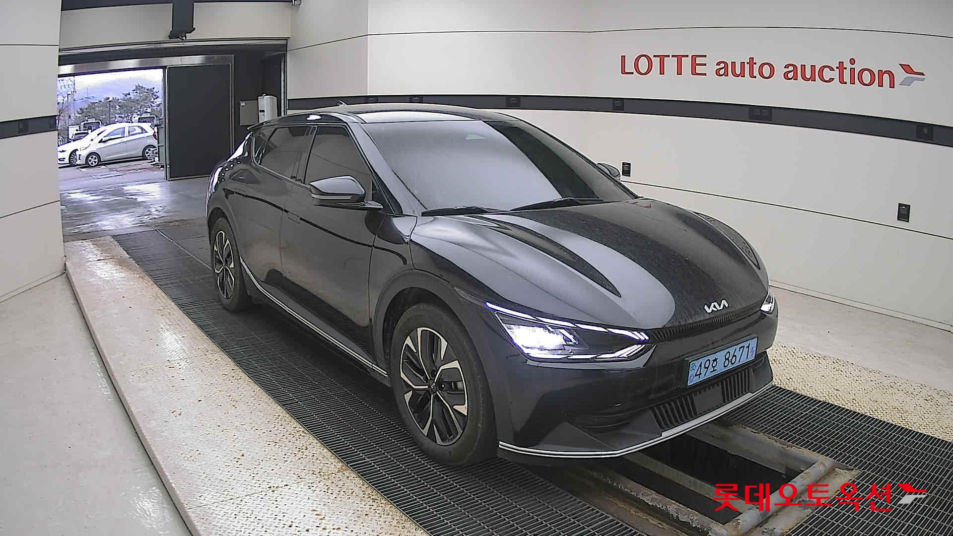 Kia EV6 2022 Aurora Black Pearl из Кореи, фото 2