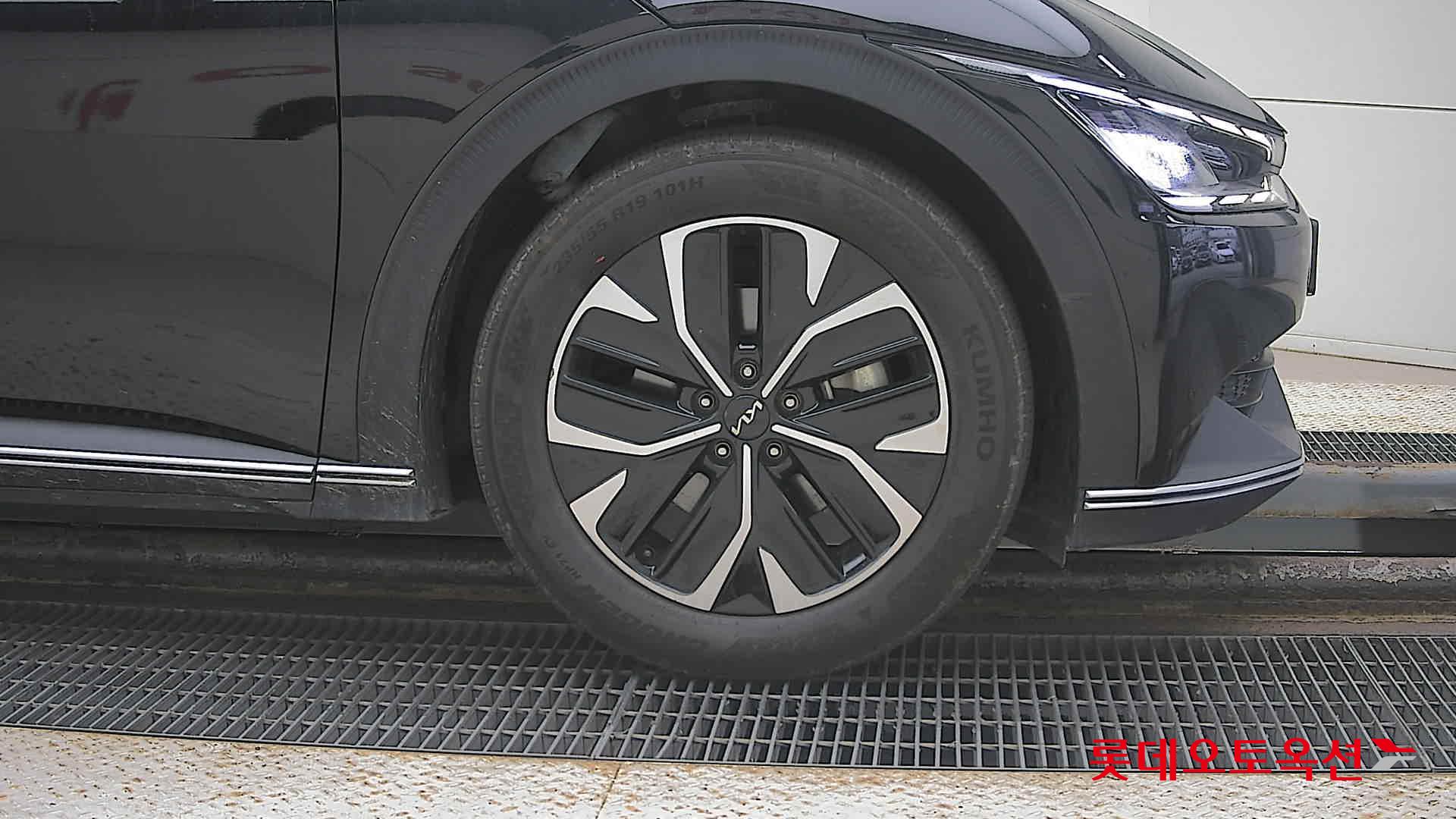 Kia EV6 id 3466835 из Кореи 23