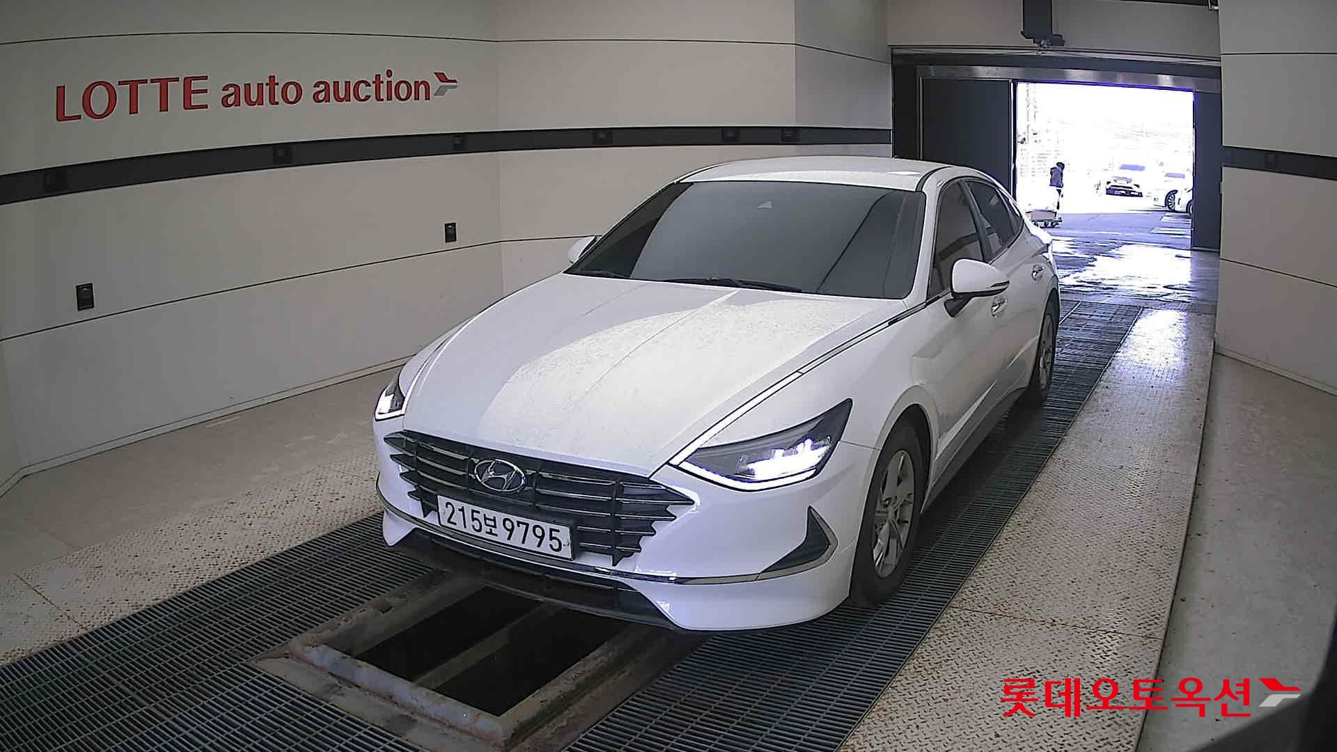 Hyundai Sonata 2020 White cream (optional) из Кореи