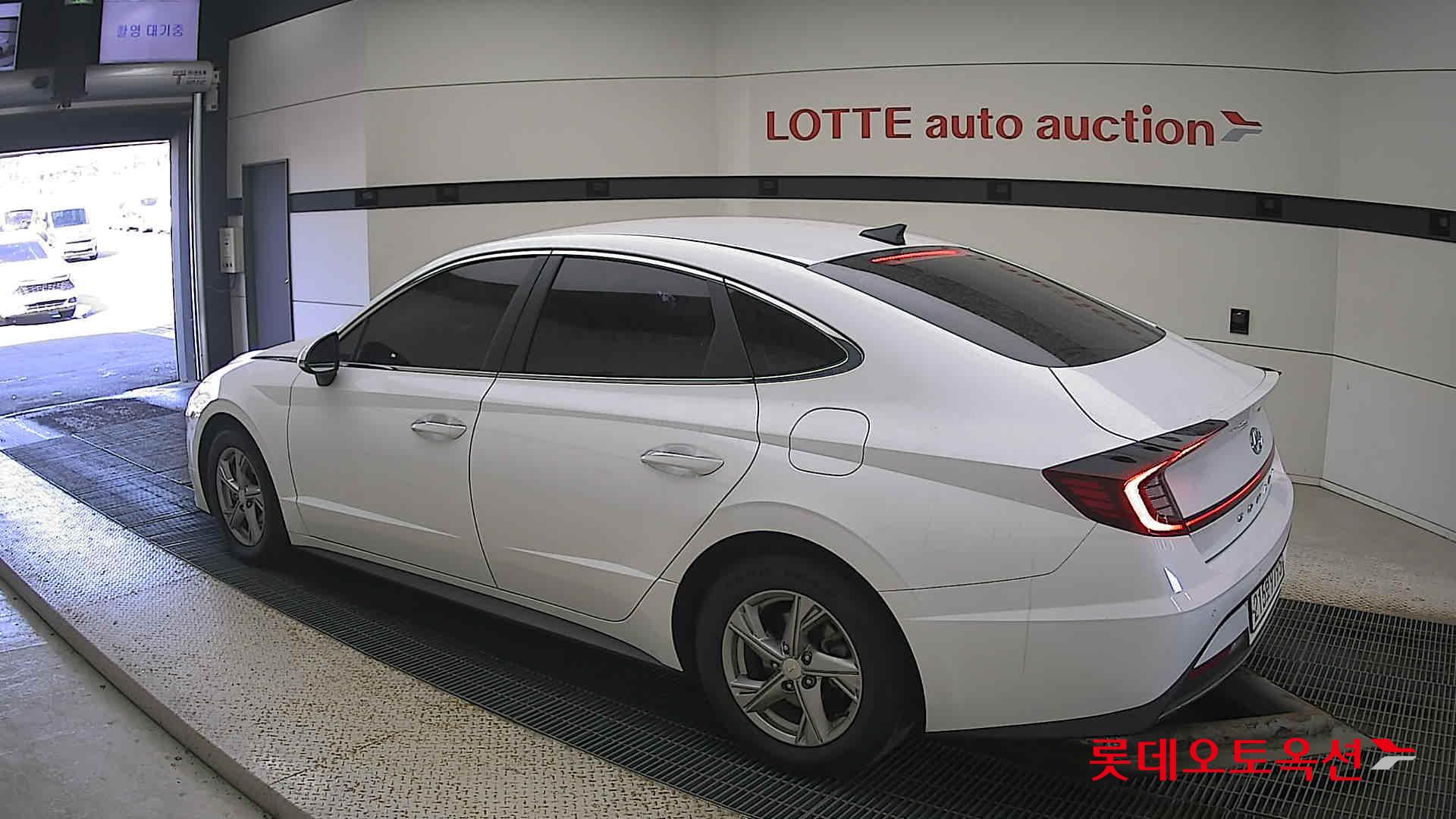 Hyundai Sonata id 3633582 из Кореи 10