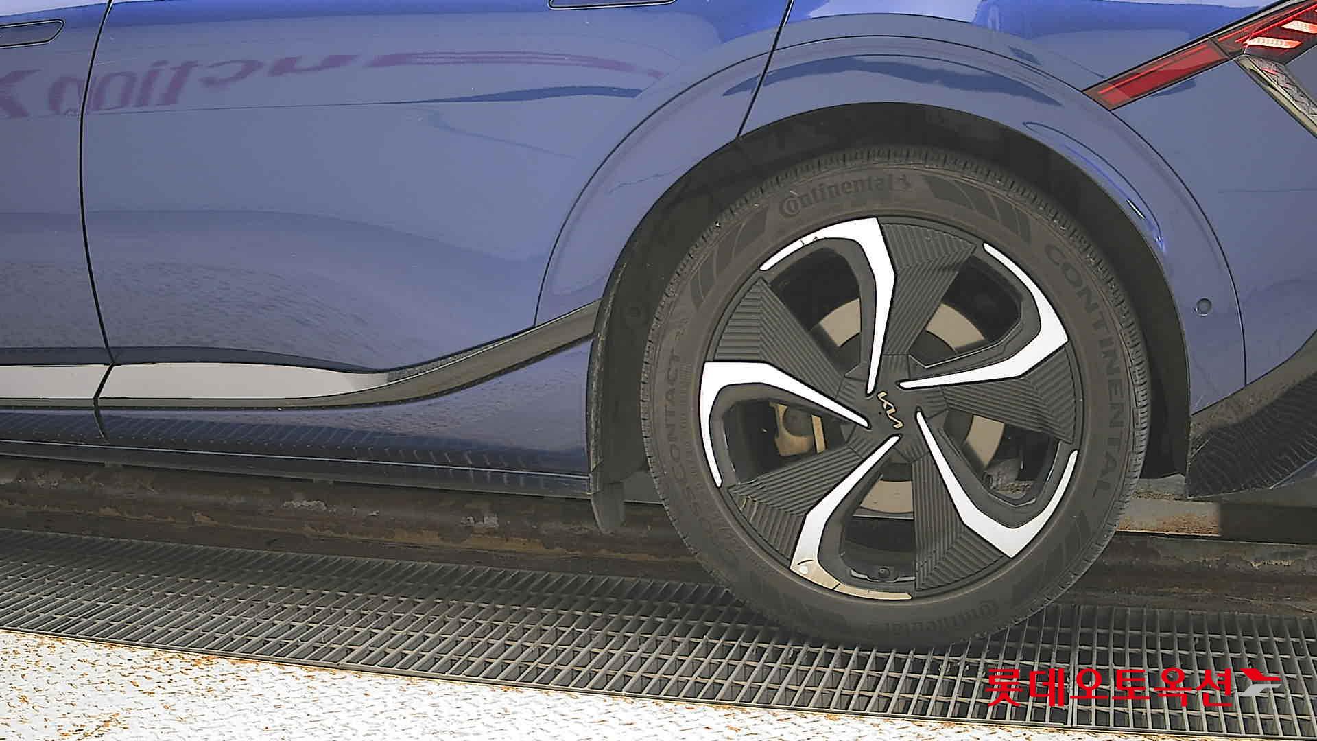 Kia EV6 id 3446753 из Кореи 22