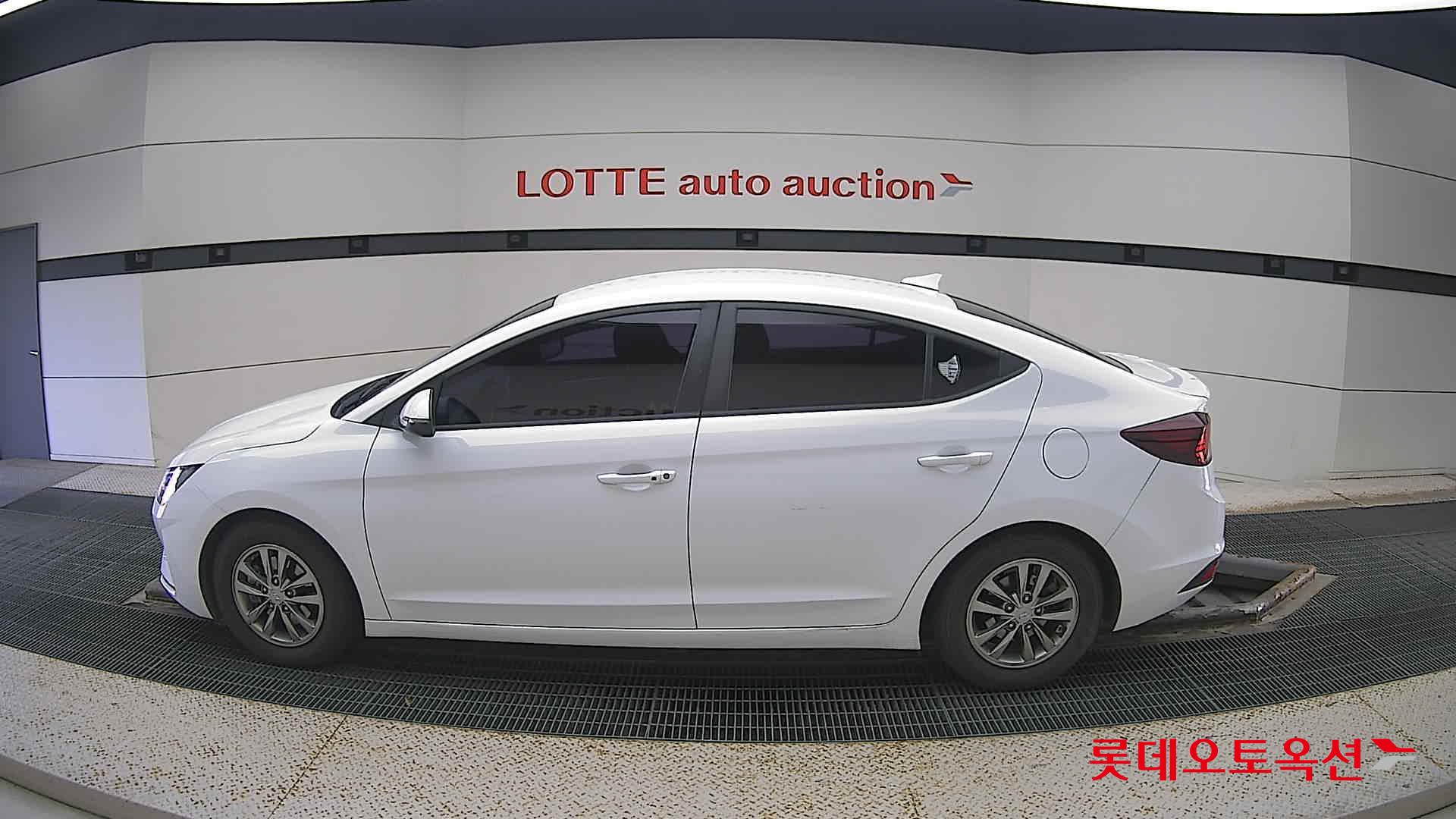 Hyundai Avante id 3436600 из Кореи 7