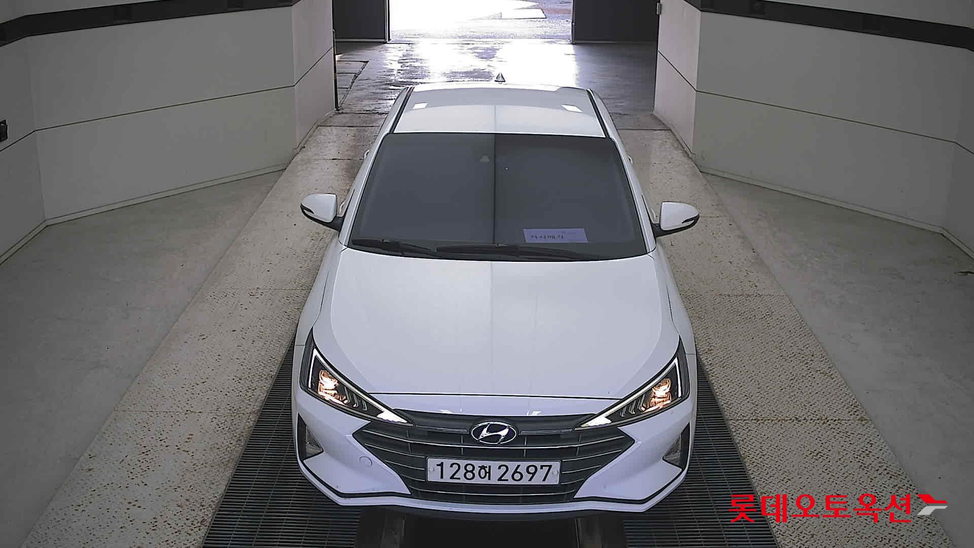 Hyundai Avante id 3436600 из Кореи 8