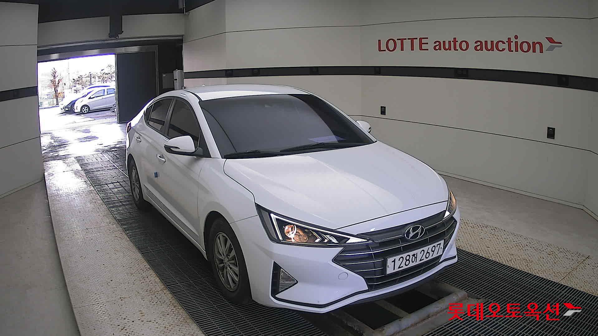 Hyundai Avante id 3436600 из Кореи 15