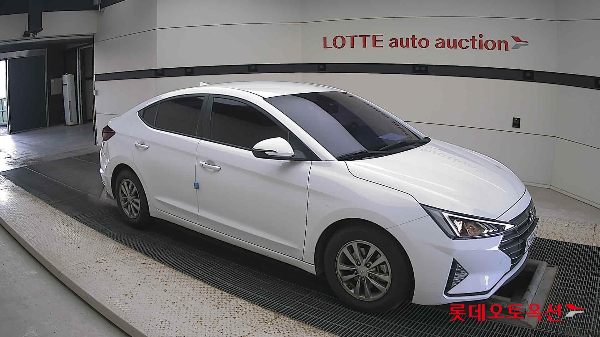 Hyundai Avante id 3436600 из Кореи 16