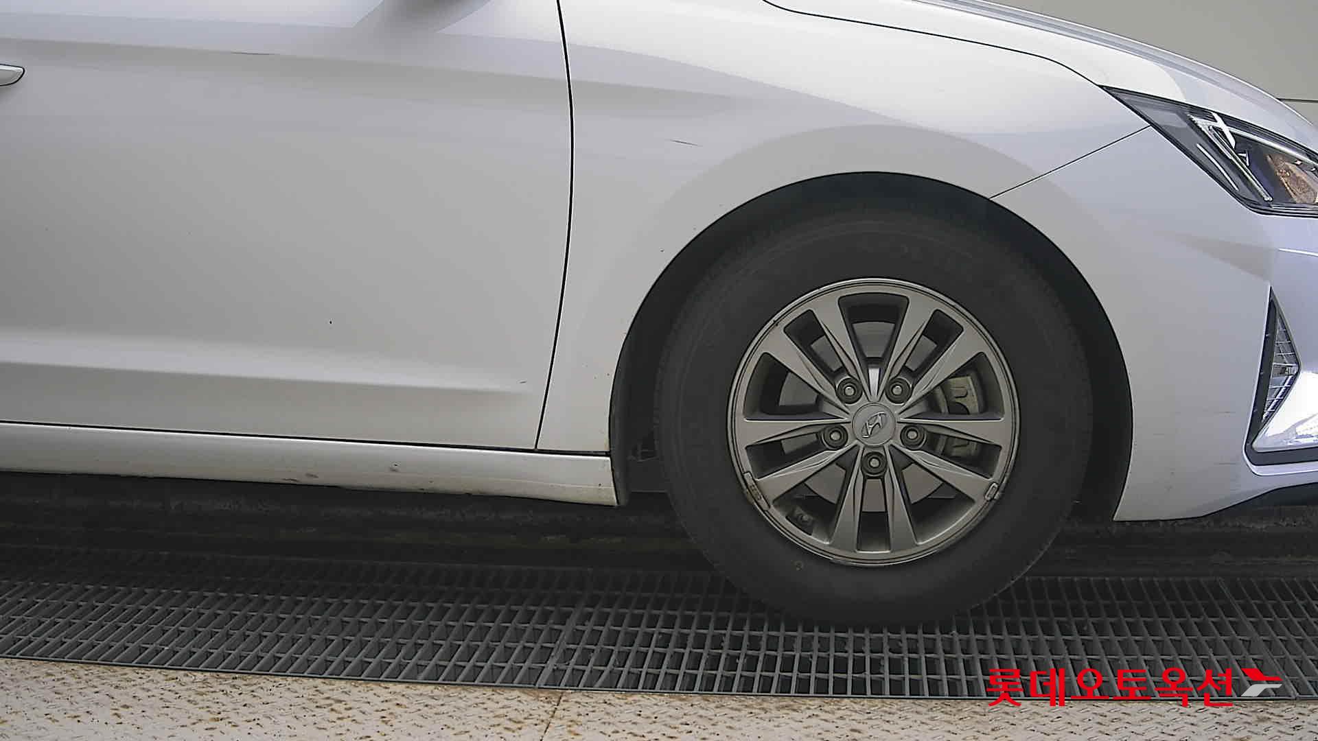 Hyundai Avante id 3436600 из Кореи 23