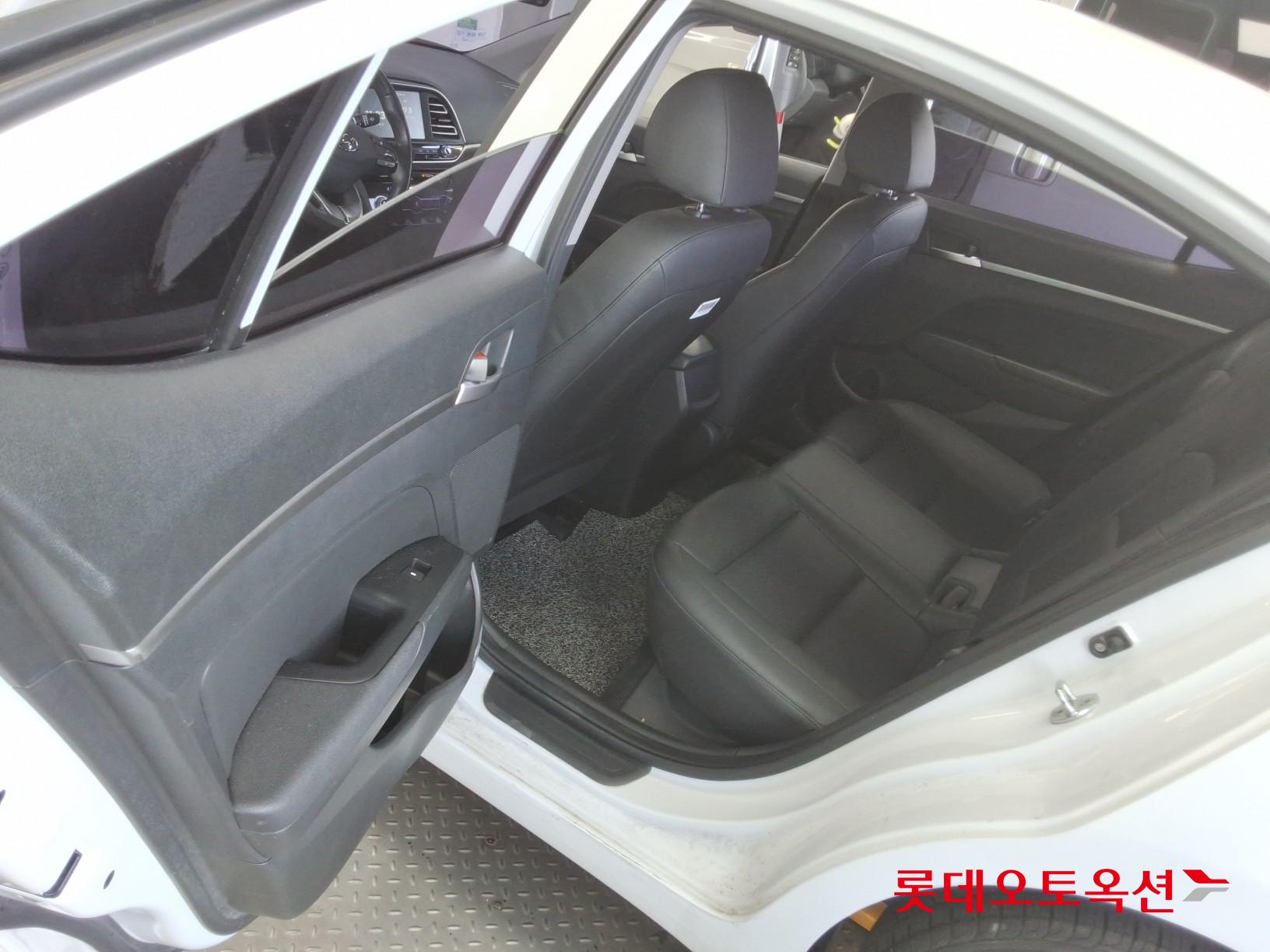 Hyundai Avante id 3436600 из Кореи 36