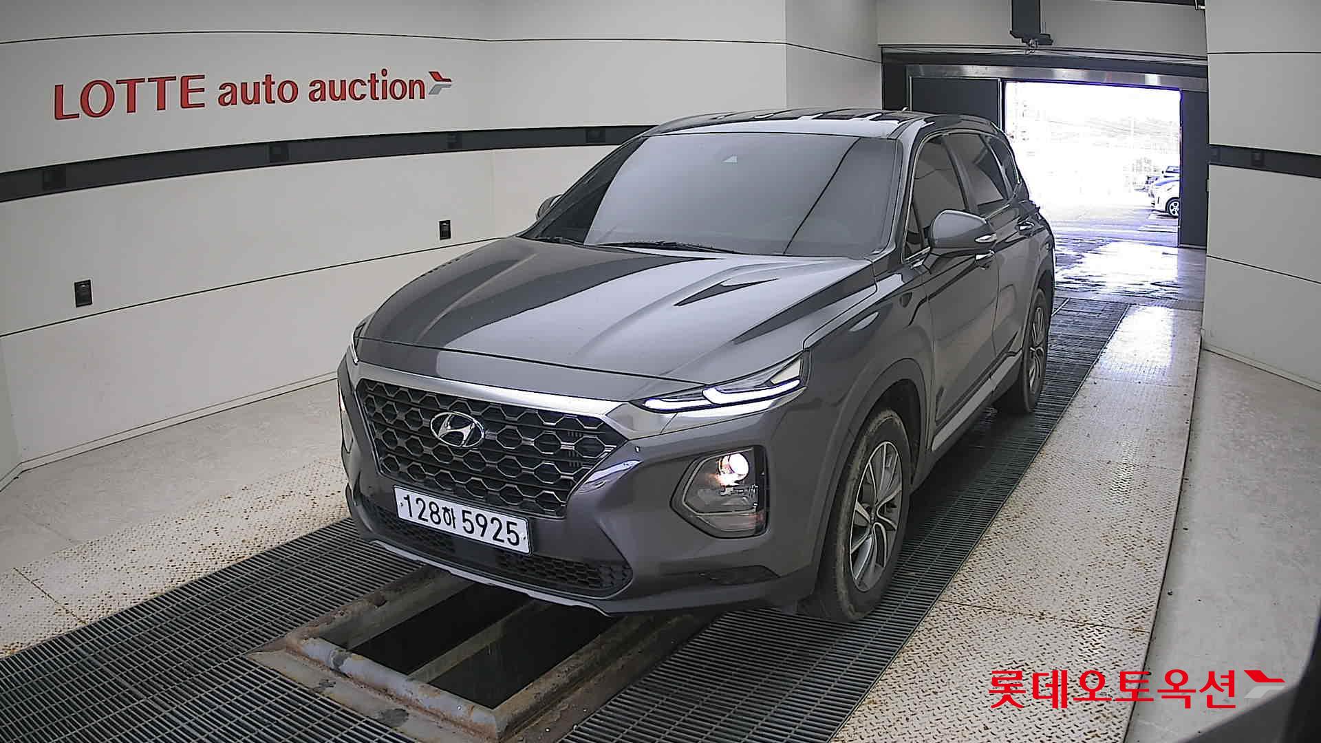 Hyundai Santa Fe 2020 Magnetic Force из Кореи