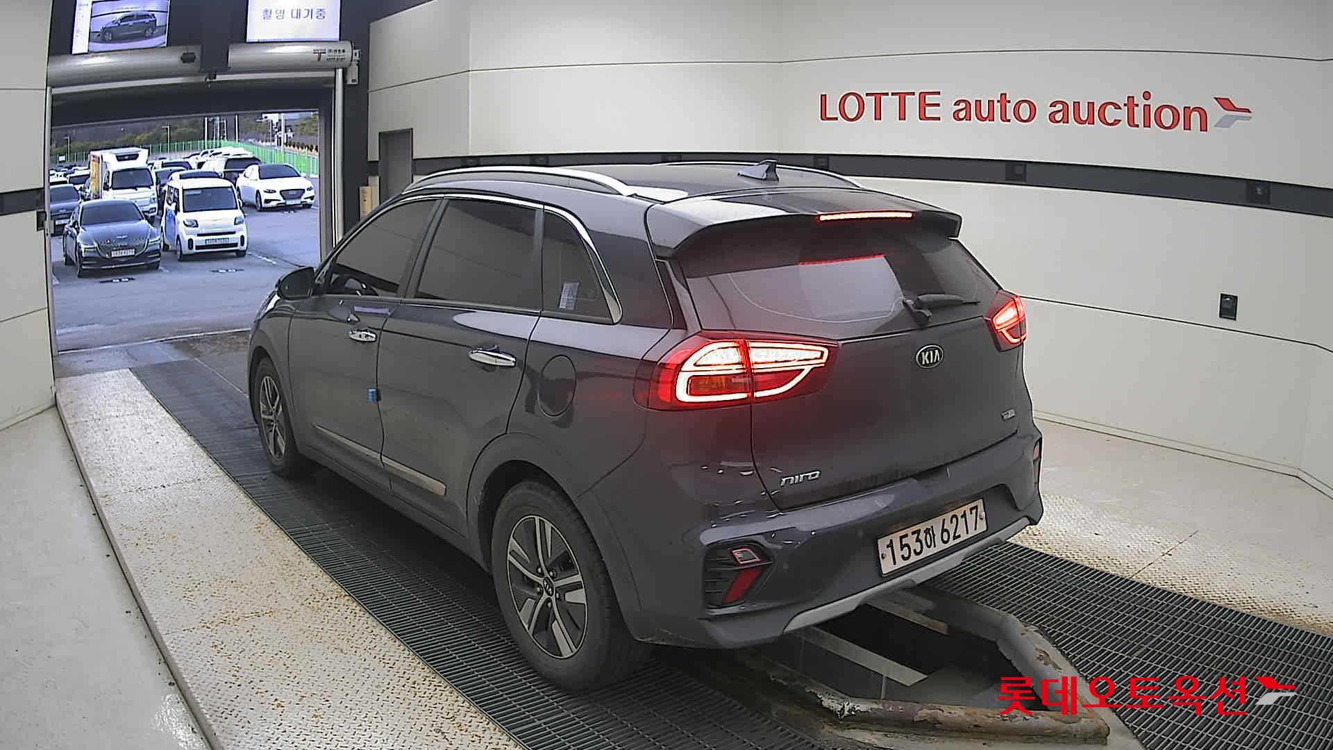Kia Niro Hybrid 2021 Platinium Graphite из Кореи, фото 6